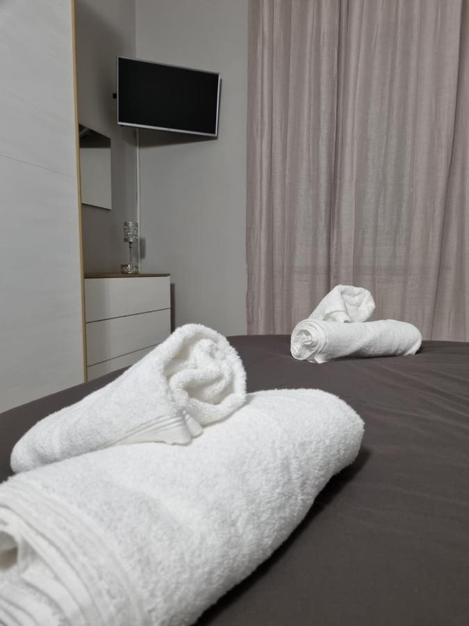 Ca Fiamma 1 Apartment กาซาเล มอนแฟร์ราโต ภายนอก รูปภาพ