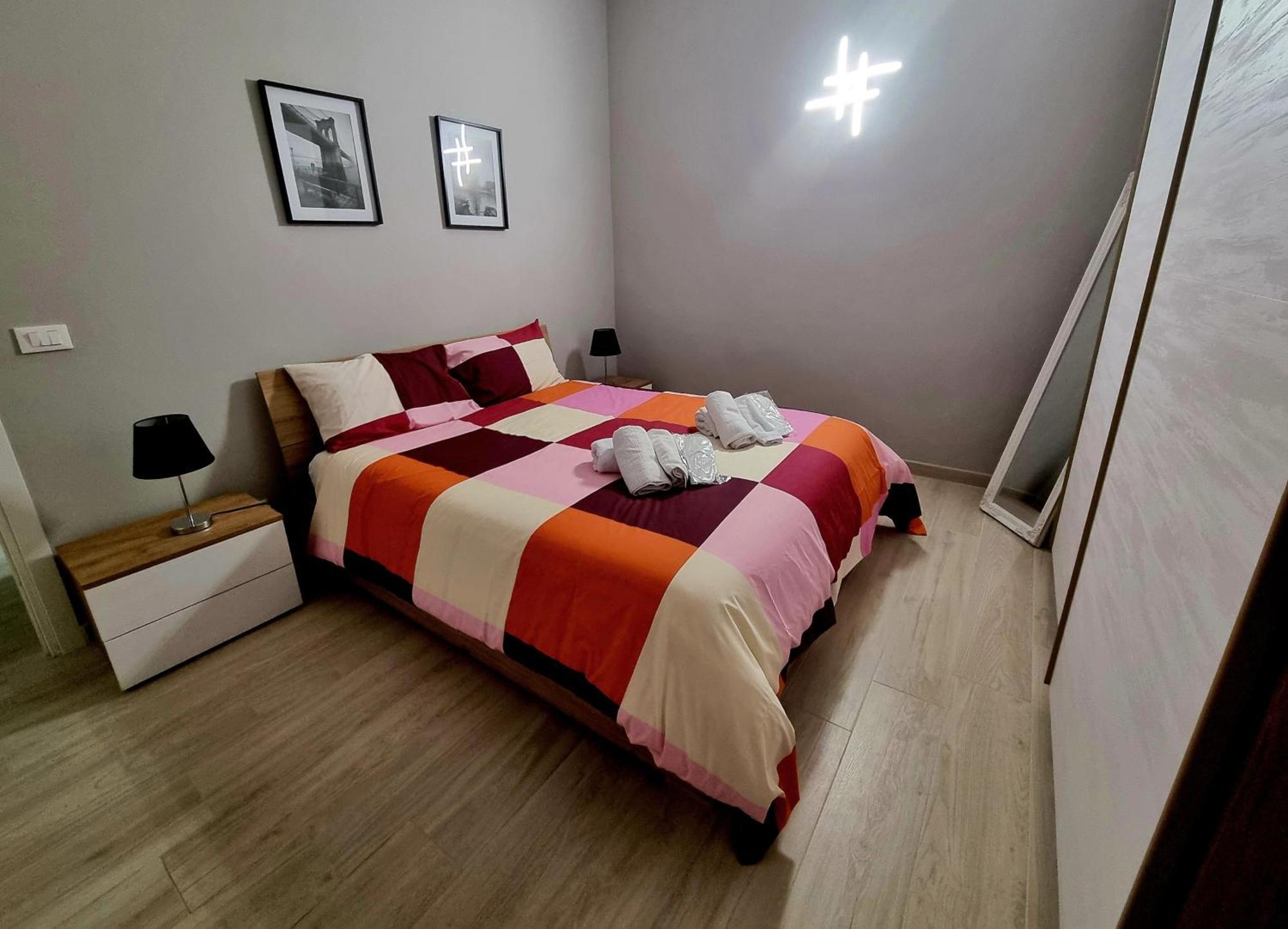 Ca Fiamma 1 Apartment กาซาเล มอนแฟร์ราโต ภายนอก รูปภาพ